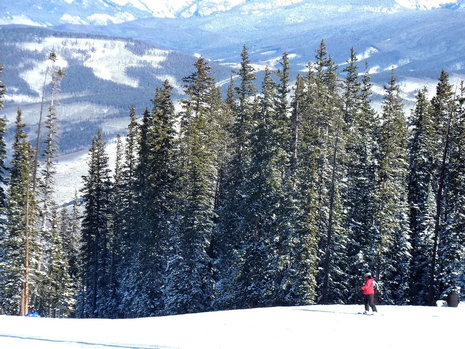 Esquiadores en las pistas de Beaver Creek, Colorado.