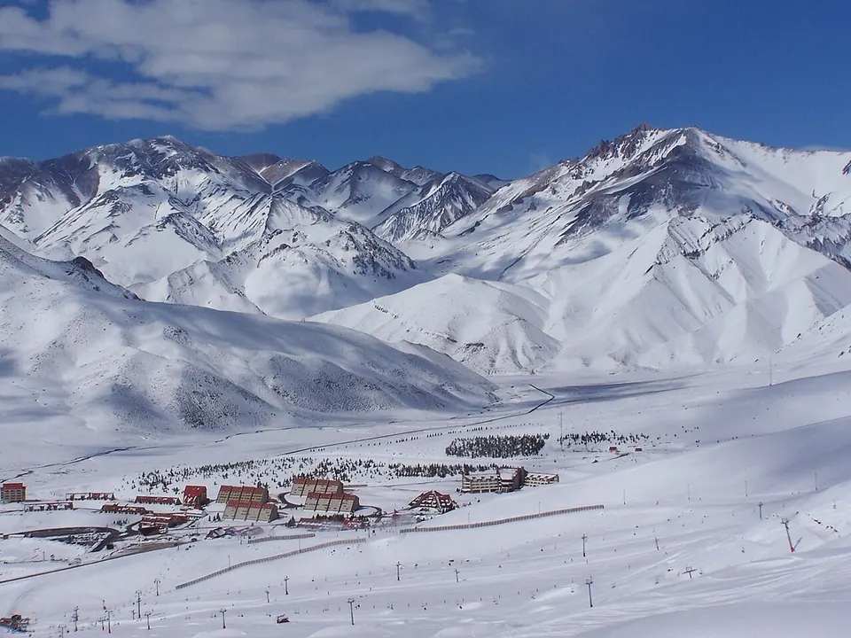 Paisaje de Las Leñas en los Andes de Mendoza.